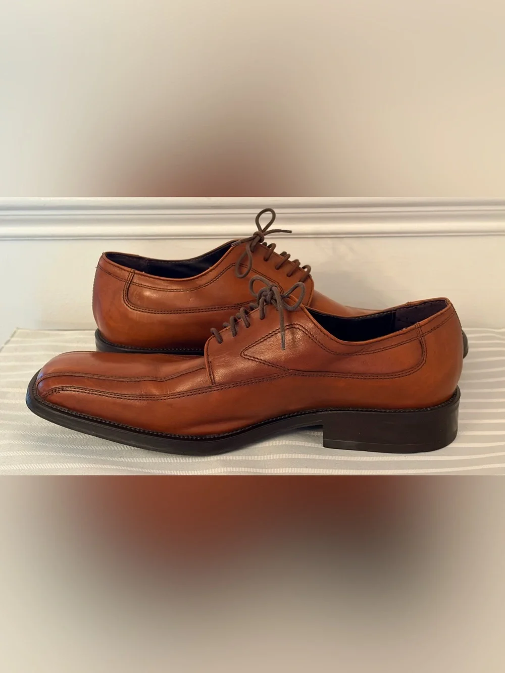 Reaction By Kenneth Cole Cognac Brown Oxford Dress Shoes W03214 Size 10 EUC